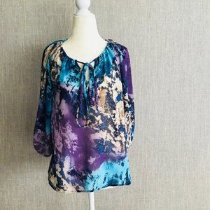 ROMEO & JULIET COUTURE Tie Dye Style Tie Front Top